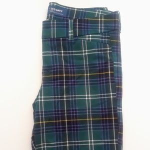 Never worn. Very cute plaid pants.